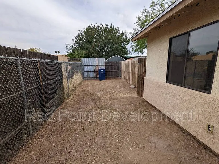 3310 E Bermuda St #2 — Photo 9