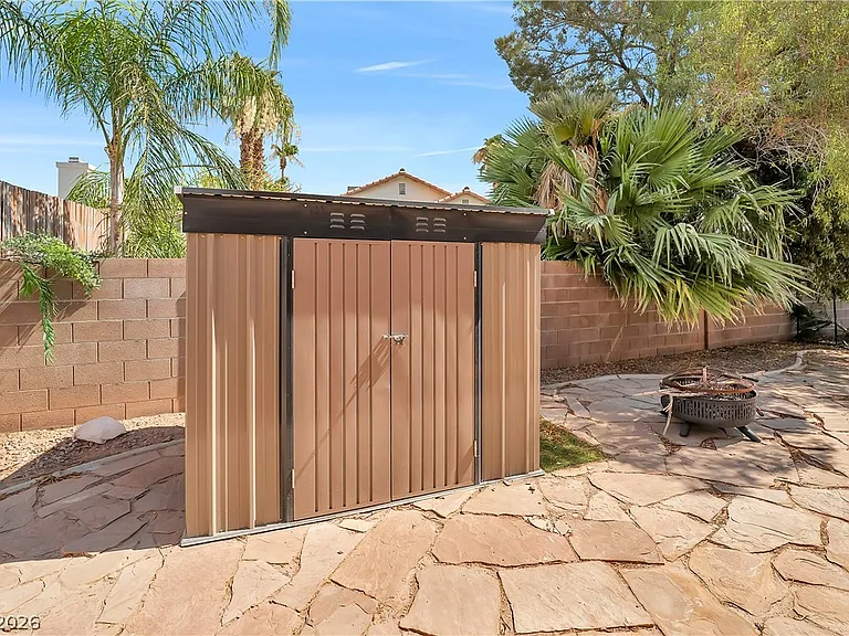 2836 Via Florentine St — Photo 45