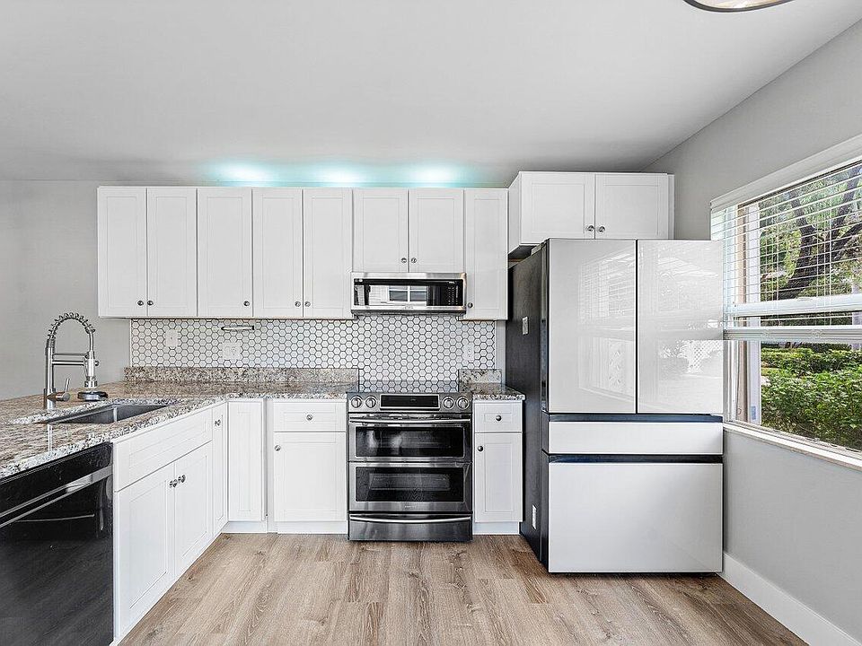 1st image of 8132 Sedgewick Court