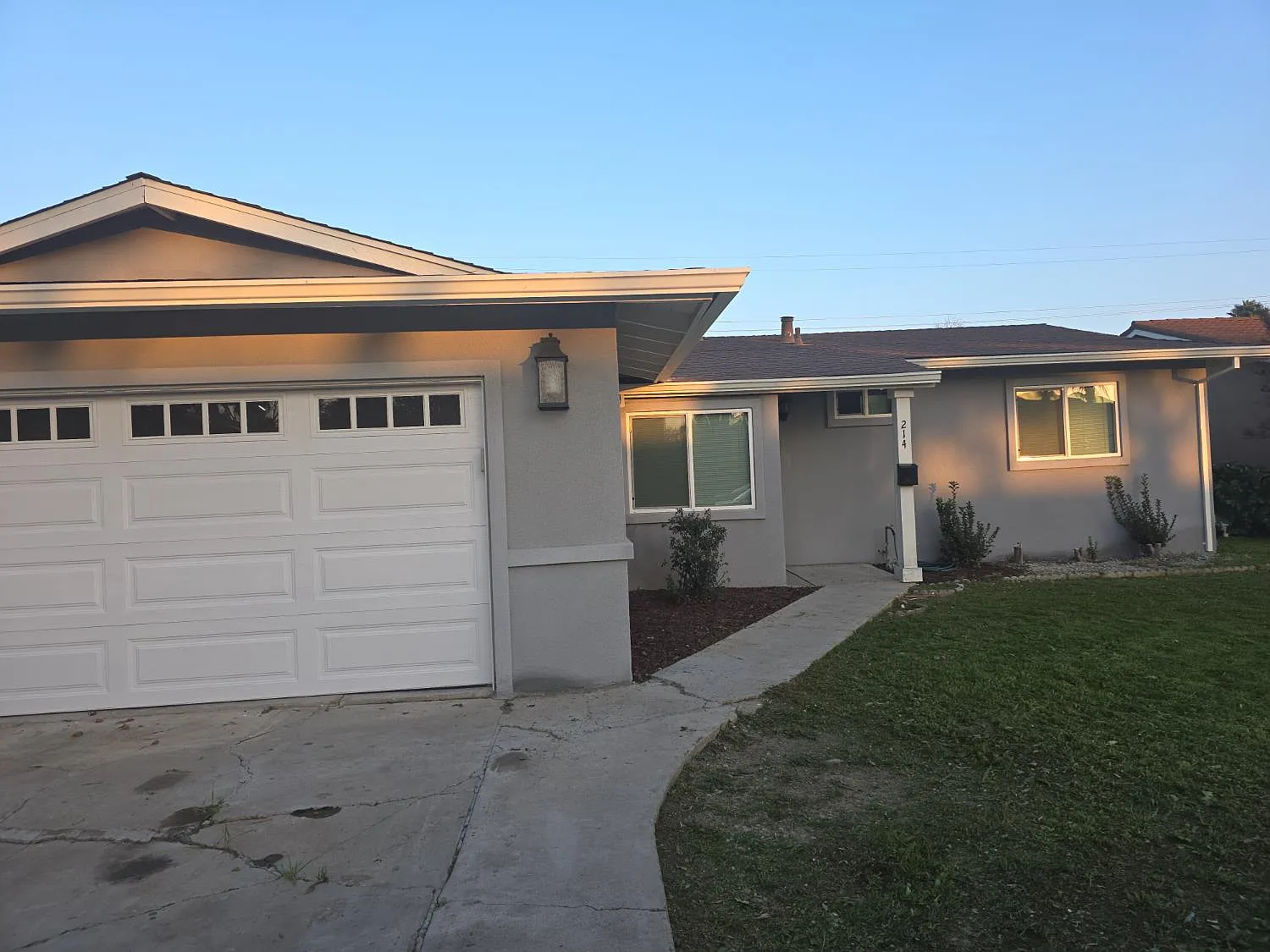 214 N Santa Clara St photo 1