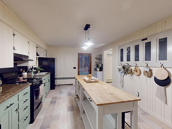 4th image of 39 S Road