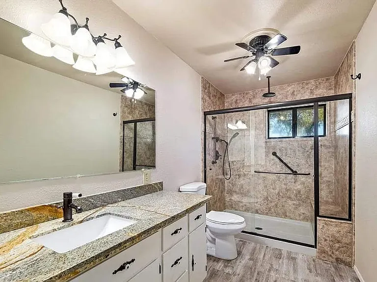 2442 N McIntire Rd — Photo 11