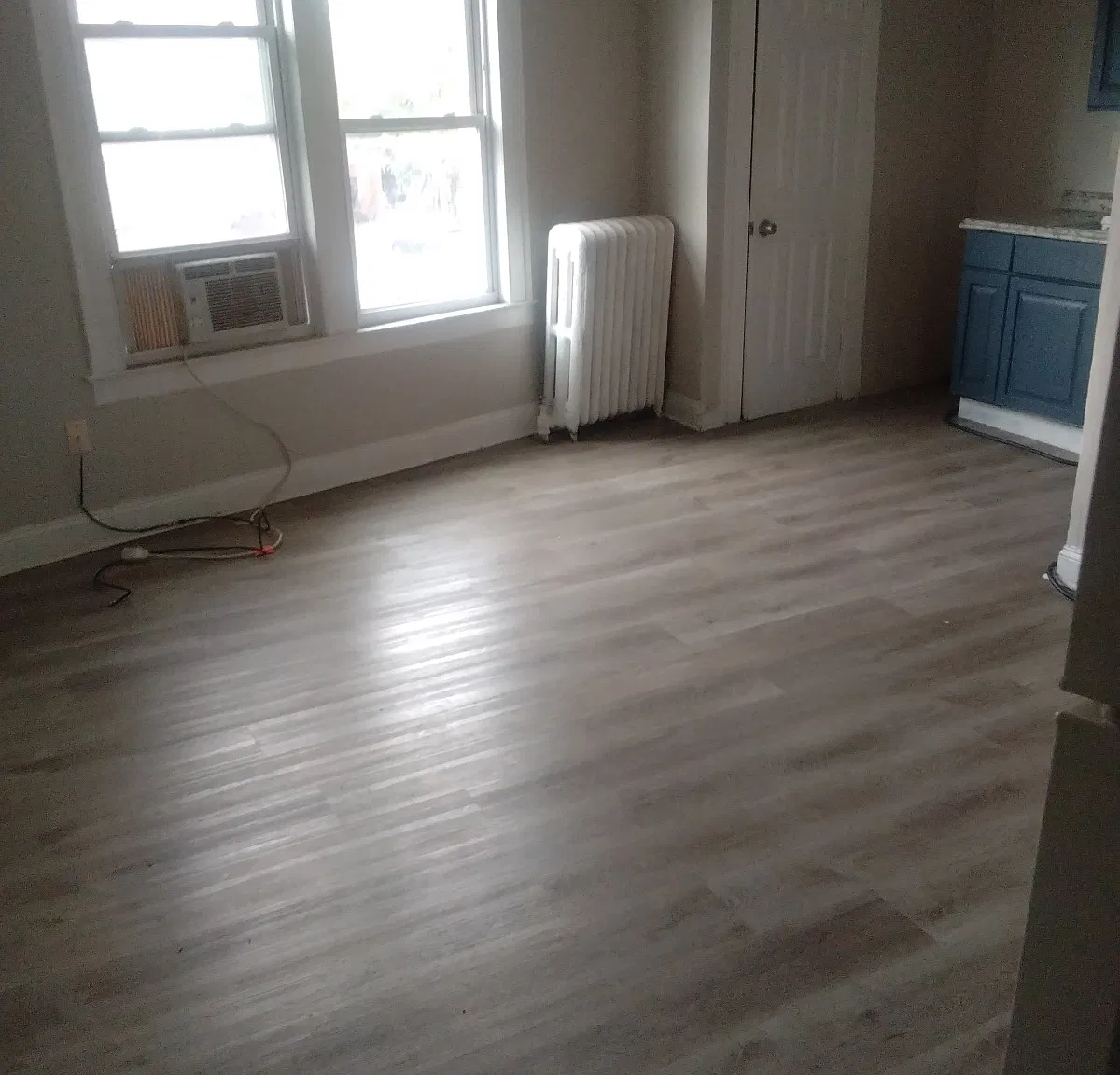 2 bed, 1200 sqft, $1,350 — Photo 2