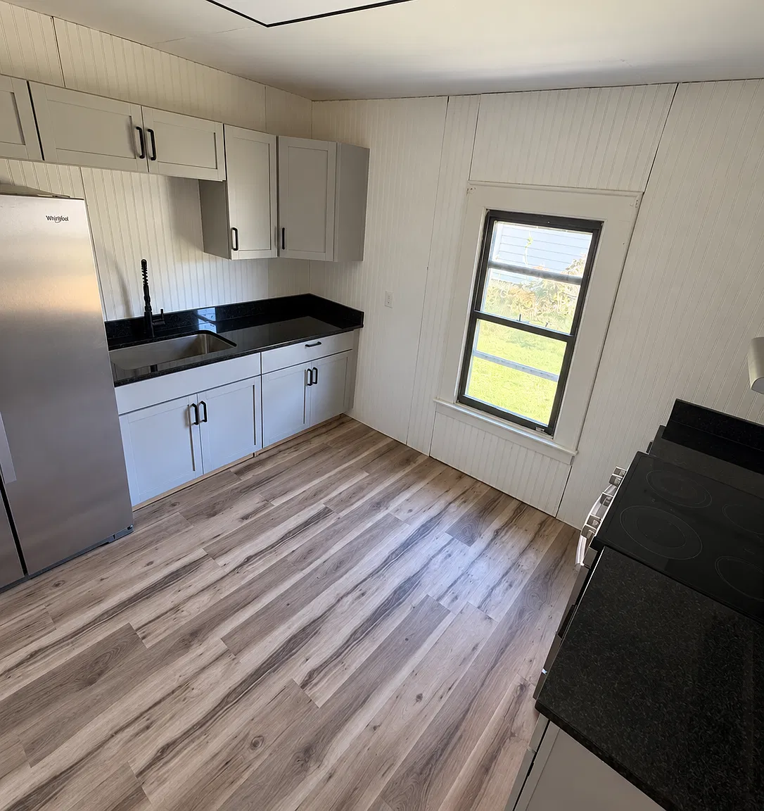 125 Malden Rd — Photo 3
