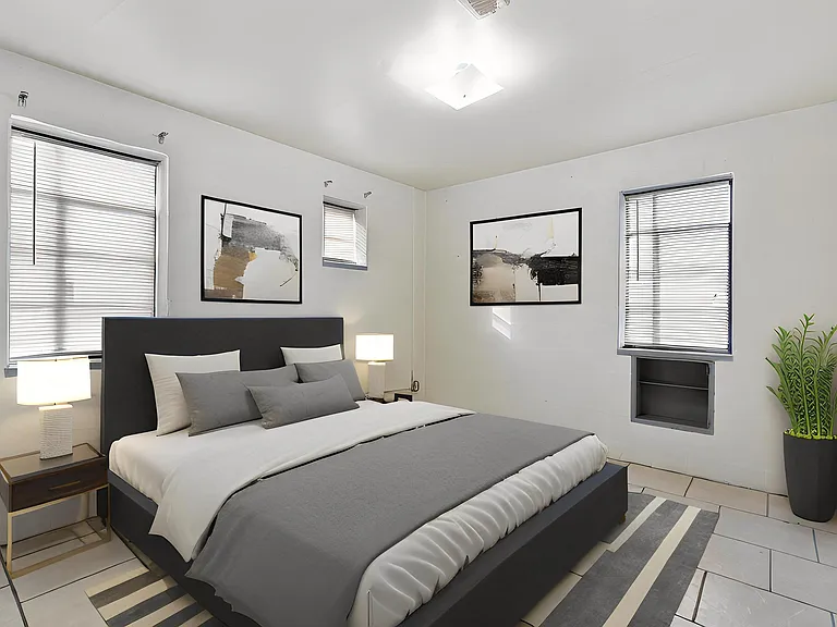 Collins Terrace Apartments — Photo 1