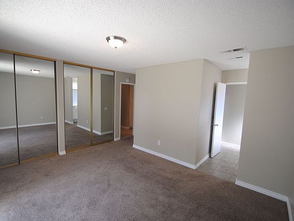 4th image of 2160 E Alondra St