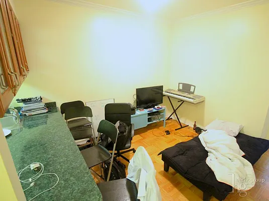 Rented by Hecht Group | media 25