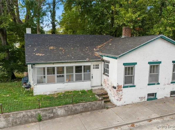 109 Central Avenue, Madison, IN 47250