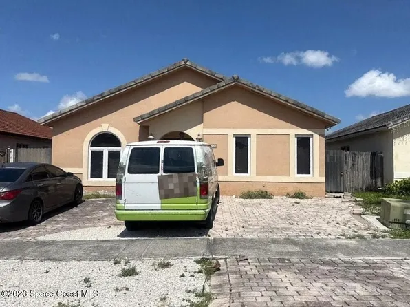 7535 W 34th Ln, Hialeah, FL 33018