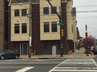 823 S 11th St, Philadelphia, PA 19147