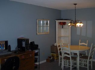 130 Mammoth Rd APT 18, Hooksett, NH 03106