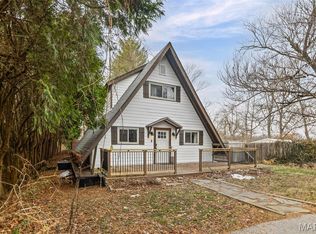 741 E Lake Dr, Edwardsville, IL 62025