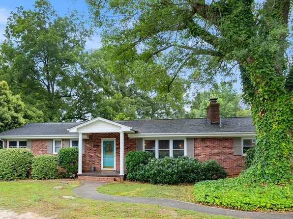 112 Scarsdale St, Simpsonville, SC 29681