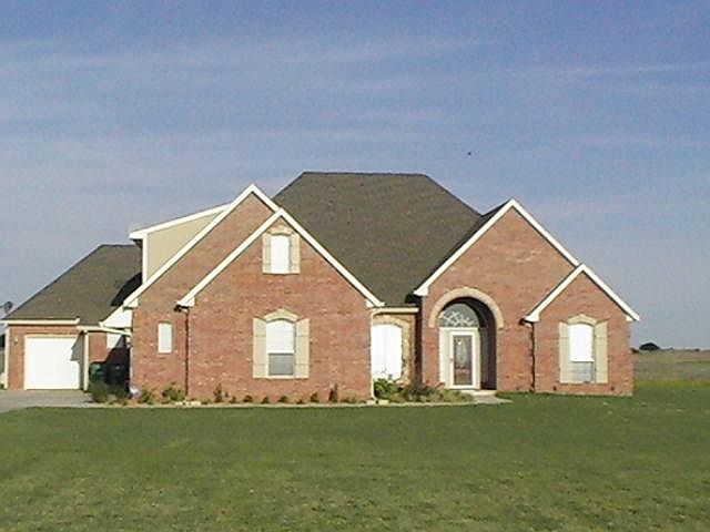 1st image of 8953 Dickerson Ln