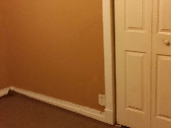 5th image of 539 N Laramie Ave