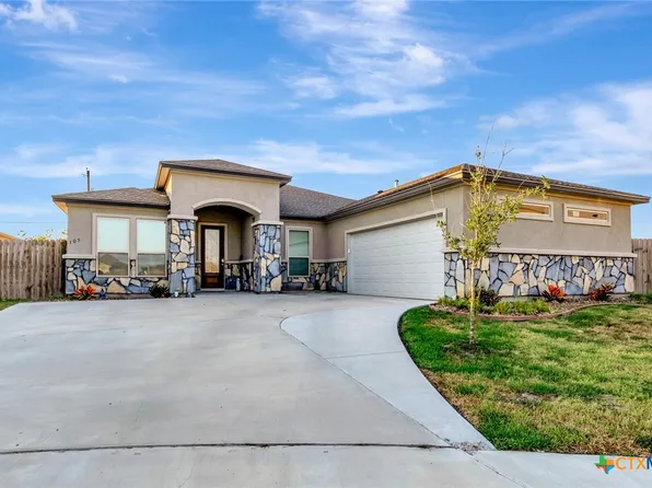 105 Forego Ct, Victoria, TX 77901
