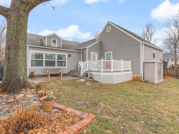 4th image of 1 Harwood Ln