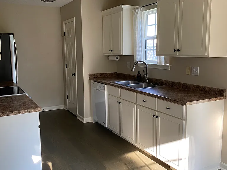 110 Brookwood Creek Dr — Photo 10