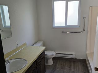 621 7th St #19, Hoquiam, WA 98550