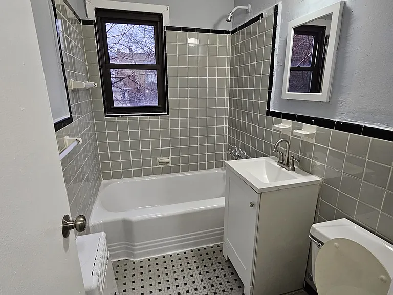 425 Mount Prospect Ave #A416 — Photo 6