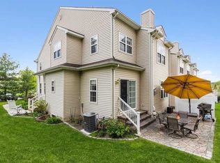 1802 Pondview Loop, Wappingers Falls, NY 12590