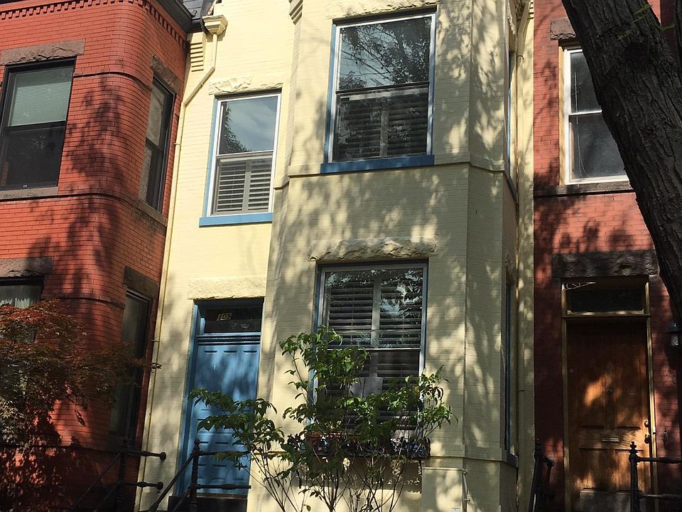 1st image of 109 5th St NE