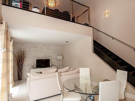 3rd image of 1437 Springside Dr #1437