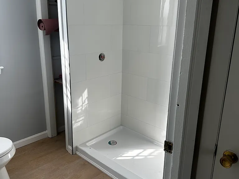 43 Front St #2 — Photo 8