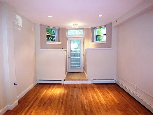 61 Park Dr #22 Photo 1