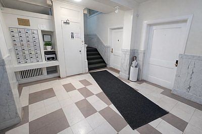 1st image of 195 Winthrop Rd #3