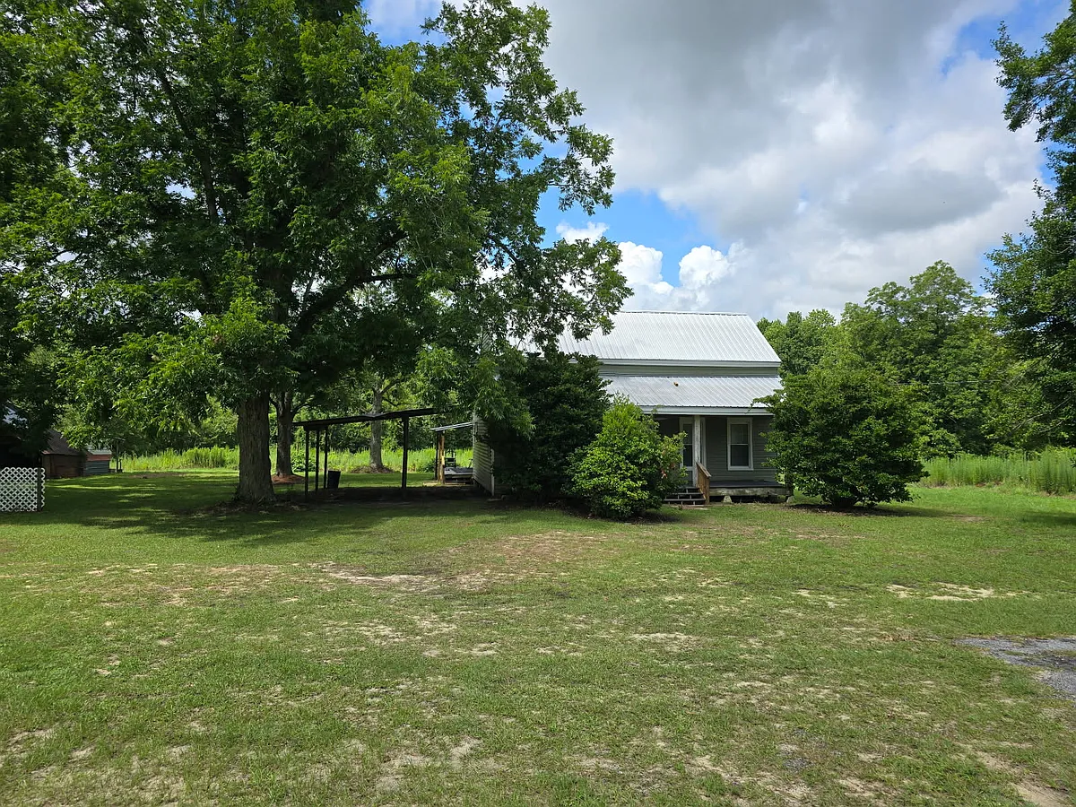 Building Photo - 14130 State Highway 46
