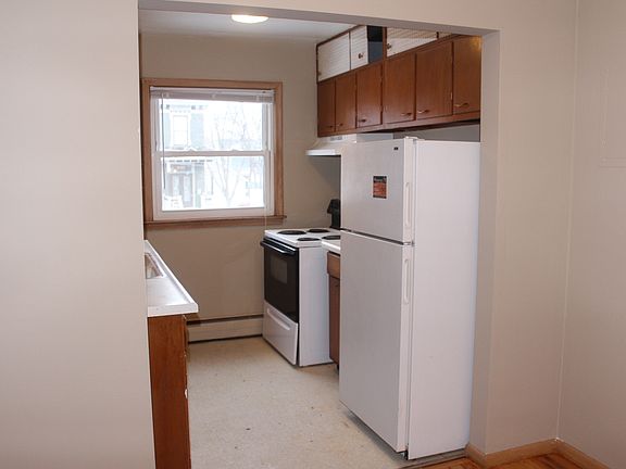 5th image of 699 3rd St E APT 102