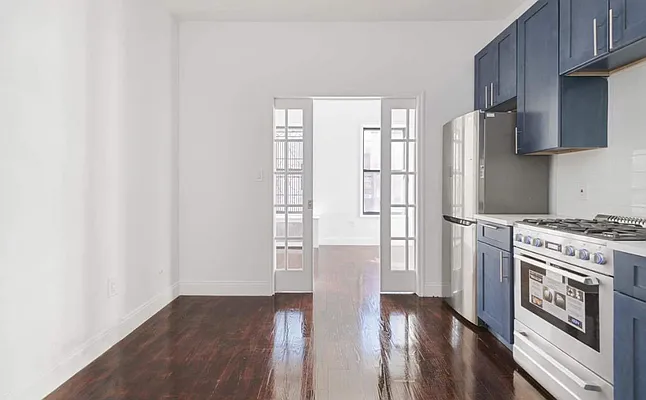 Rented by Compass | media 12