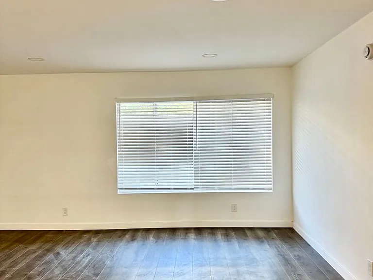 1810 Stoner Ave #4 — Photo 11