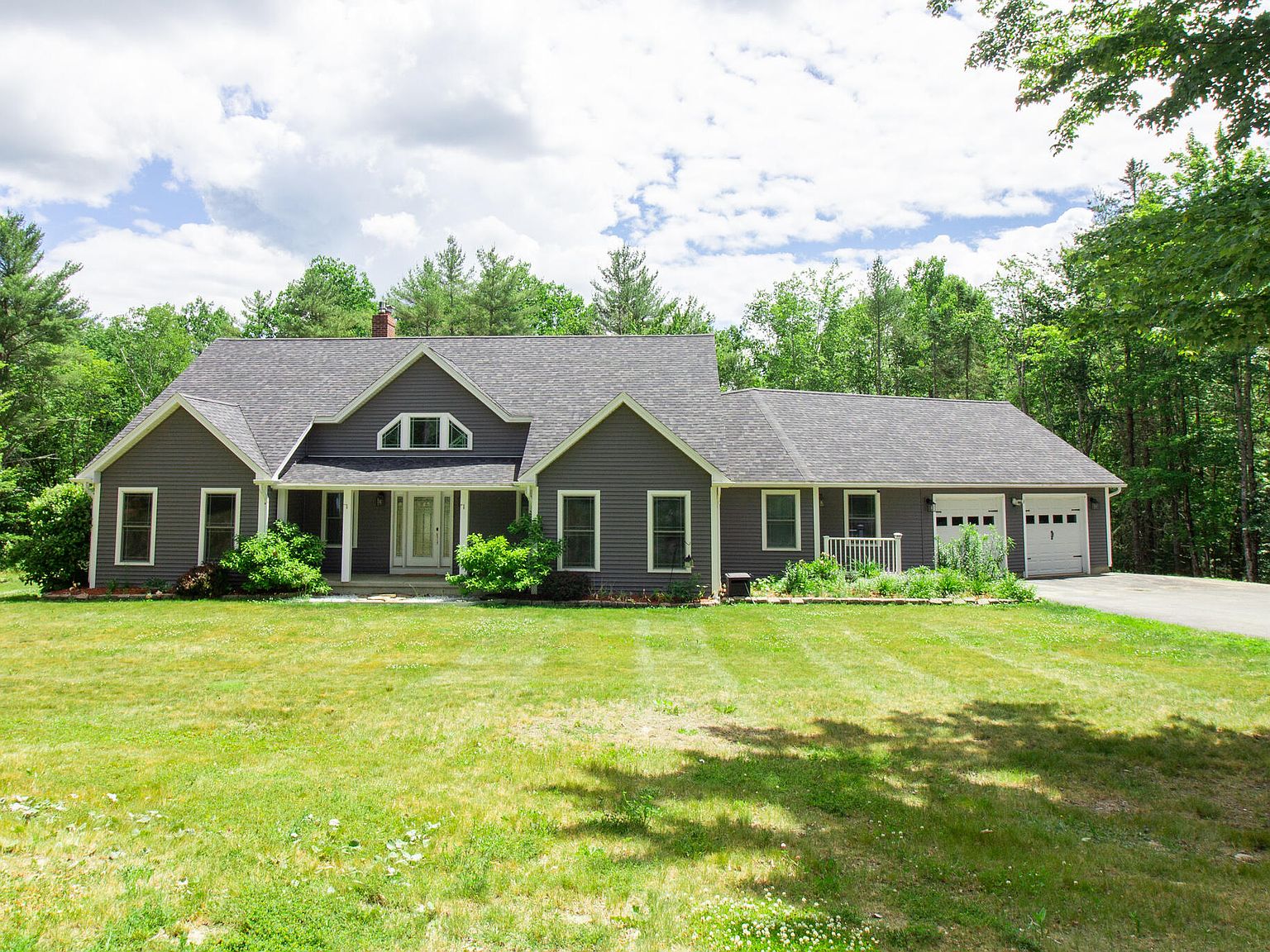 2081 Skyway Valley, Hermon, ME 04401 Zillow