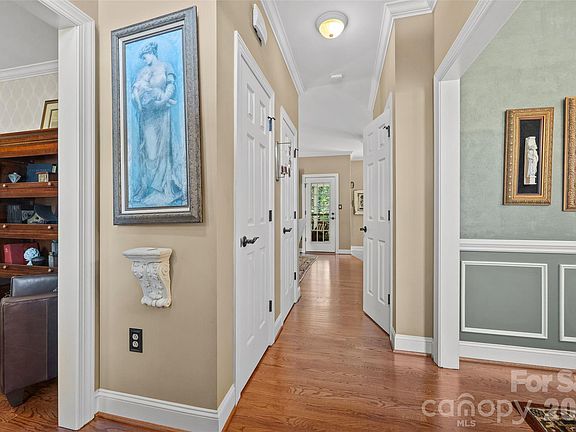 5th image of 5301 Ravenglass Ct