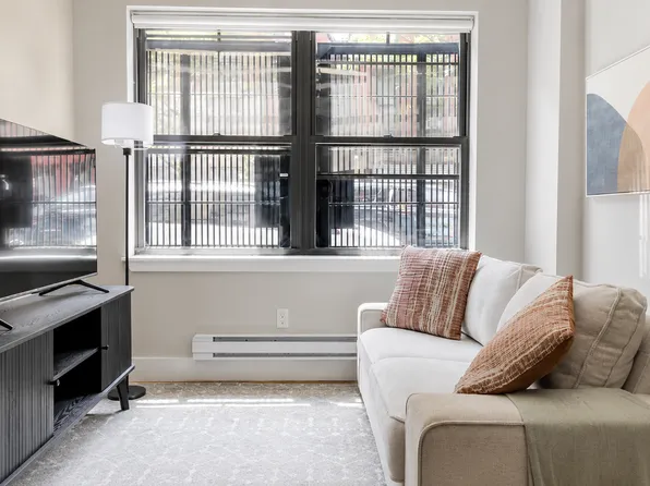 515 West 47th Street image 1 of 7