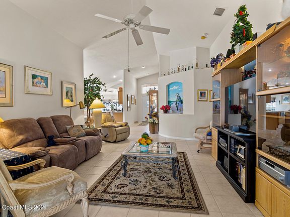 5th image of 1580 Lago Mar Dr