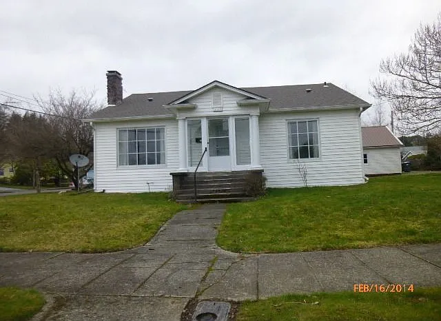 318 W Broadway Ave photo 1