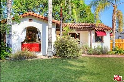 2nd image of 1110 Bella Vista Ave