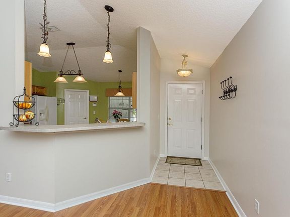 3rd image of 1504 Avalon Ct