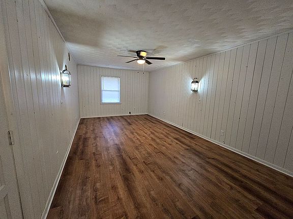 Large bonus room off the kit