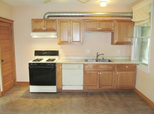 88 Thompson St, Raritan, NJ 08869