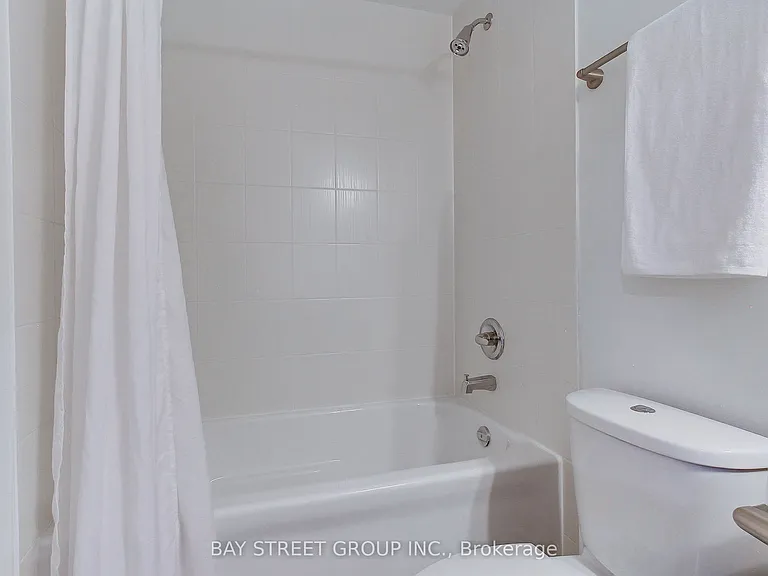 28 Prince Regent St #Penthouse 8 — Photo 25