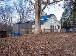 247 Shawnee Cir, Falls Of Rough, KY 40119