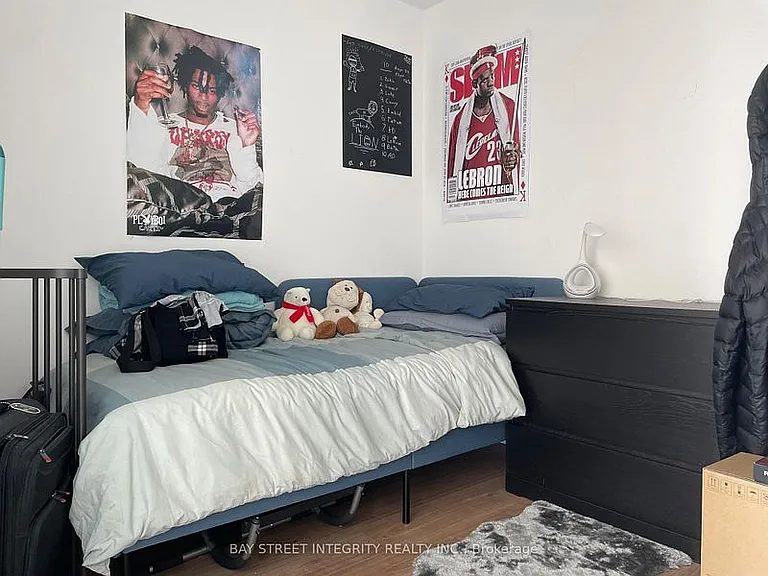 203 College St #2803 — Photo 22