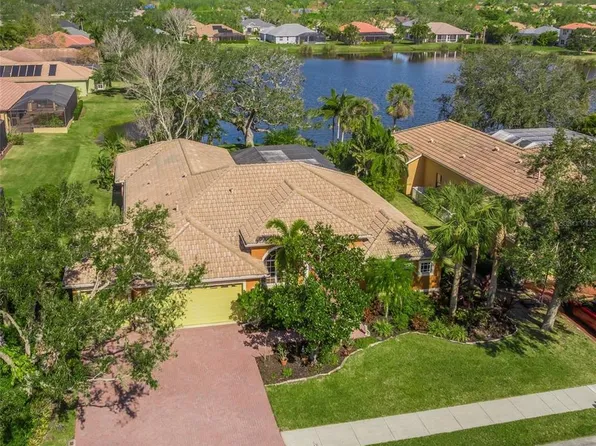 4850 Sweetshade Dr, Sarasota, FL 34241