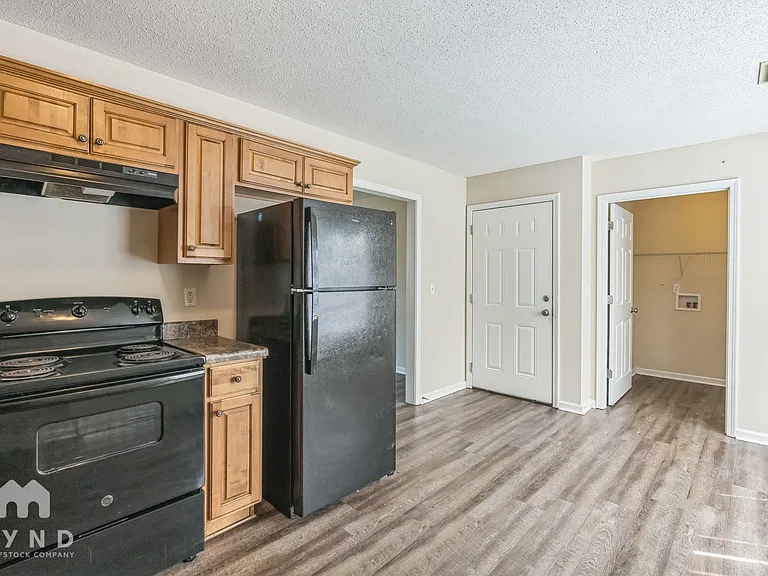 2263 Reece Blvd — Photo 37