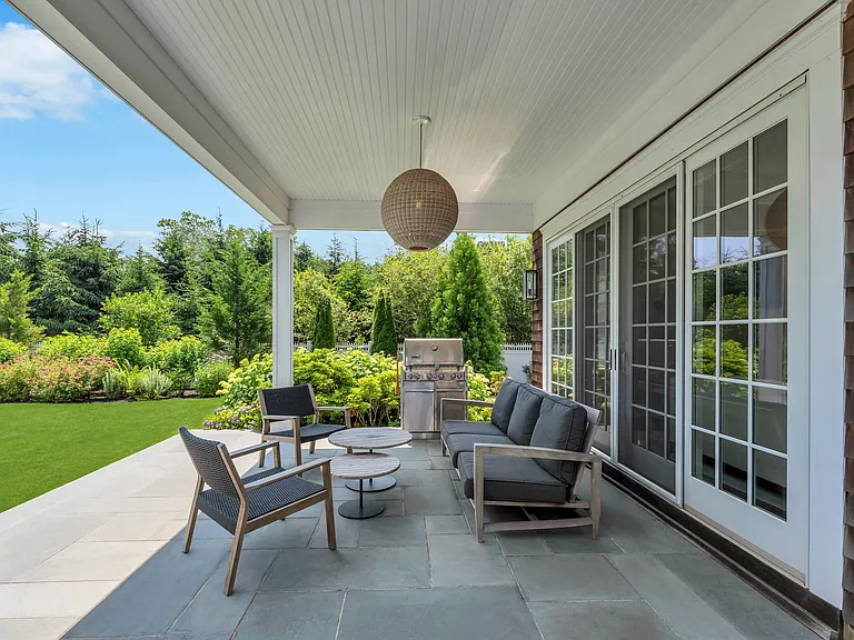 21 Barn Ln — Photo 11