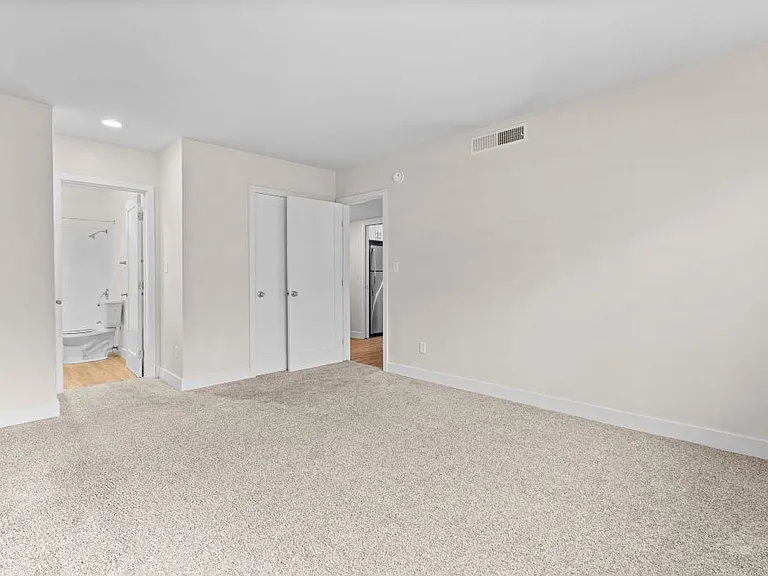 White Oak Terrace Apartments — Photo 66